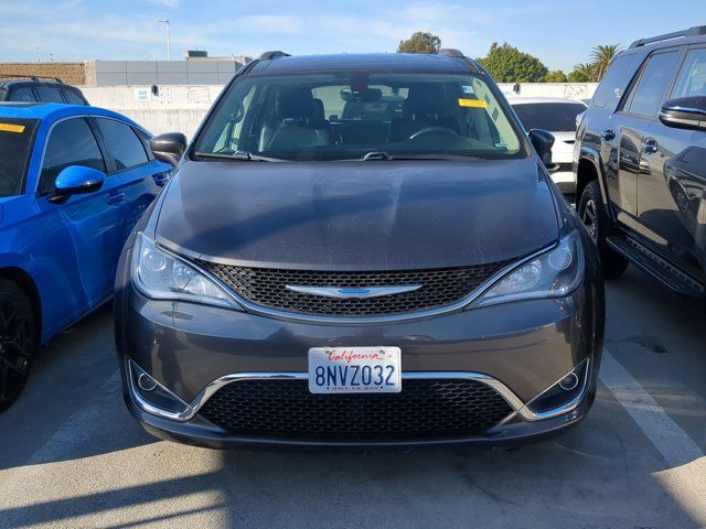 2018 Chrysler Pacifica Touring-L