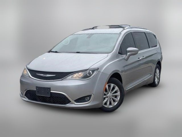 2018 Chrysler Pacifica Touring-L
