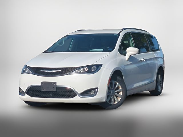 2018 Chrysler Pacifica Touring-L