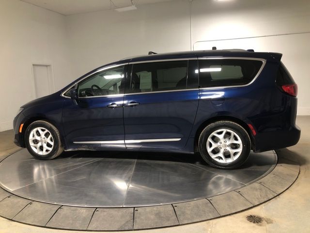 2018 Chrysler Pacifica Touring-L