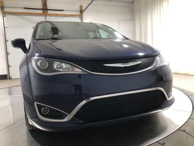 2018 Chrysler Pacifica Touring-L