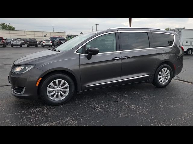 2018 Chrysler Pacifica Touring-L