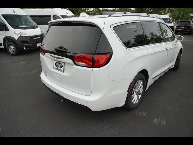 2018 Chrysler Pacifica Touring-L