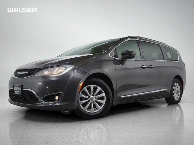 2018 Chrysler Pacifica Touring-L