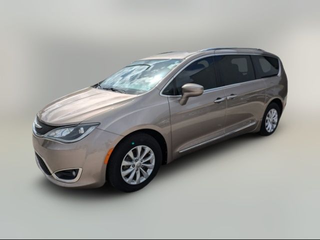 2018 Chrysler Pacifica Touring-L