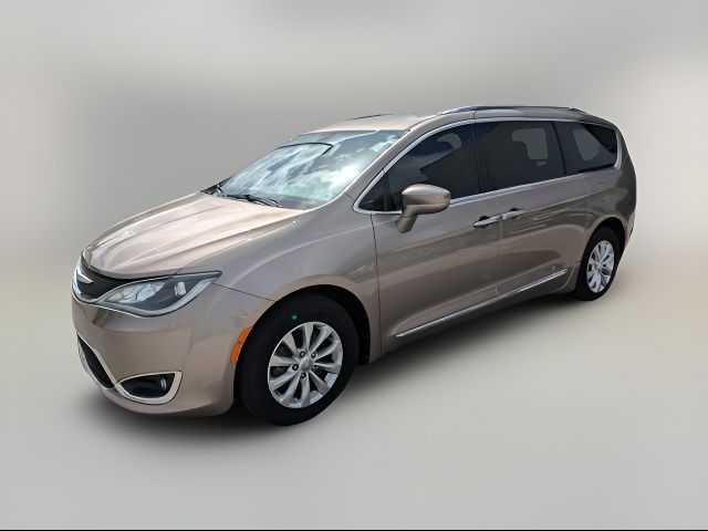 2018 Chrysler Pacifica Touring-L