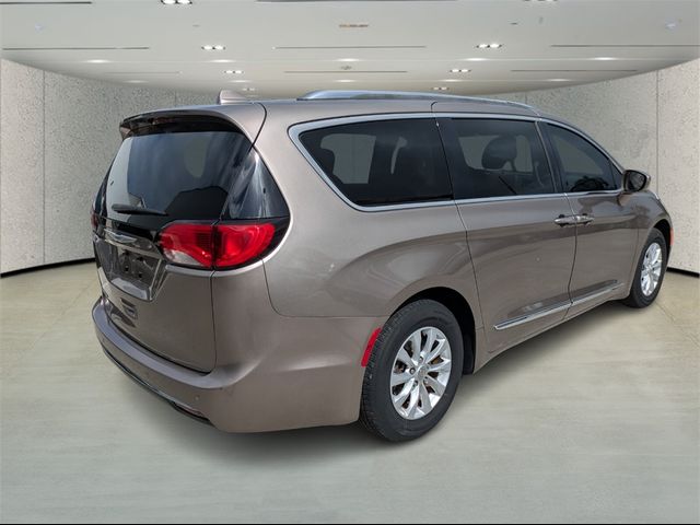 2018 Chrysler Pacifica Touring-L