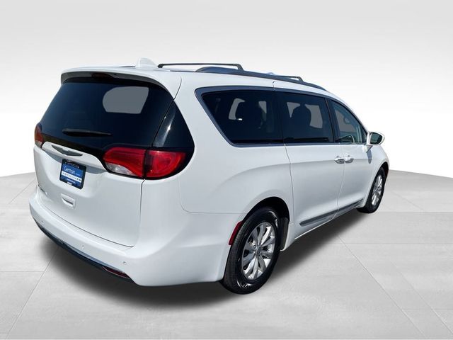 2018 Chrysler Pacifica Touring-L