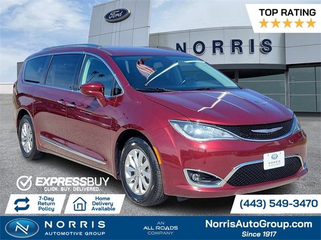 2018 Chrysler Pacifica Touring-L