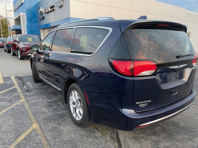 2018 Chrysler Pacifica Touring-L