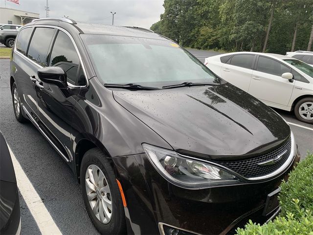 2018 Chrysler Pacifica Touring-L