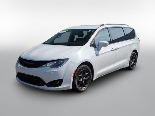 2018 Chrysler Pacifica Touring-L