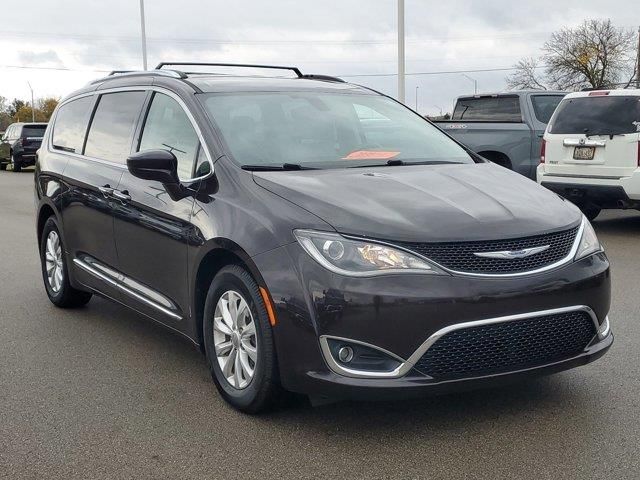 2018 Chrysler Pacifica Touring-L