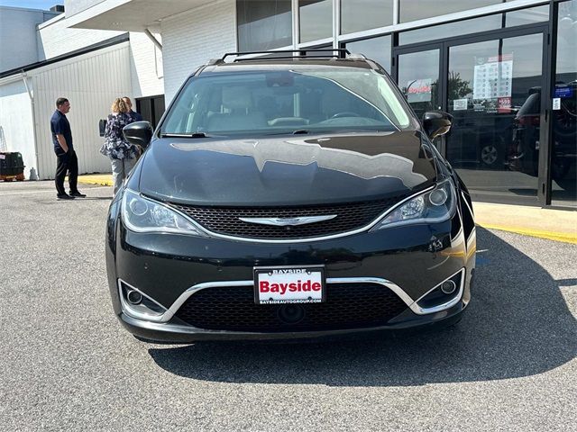 2018 Chrysler Pacifica Touring-L