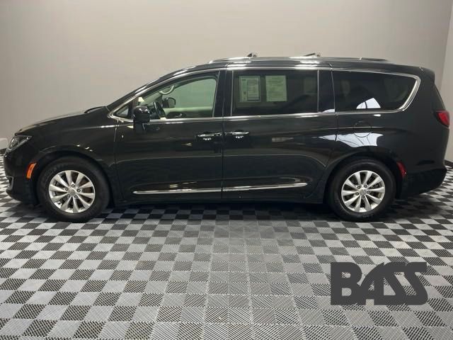 2018 Chrysler Pacifica Touring-L