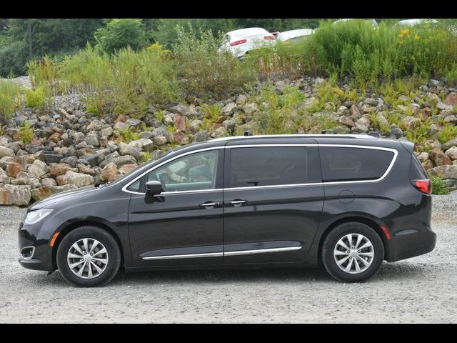 2018 Chrysler Pacifica Touring-L