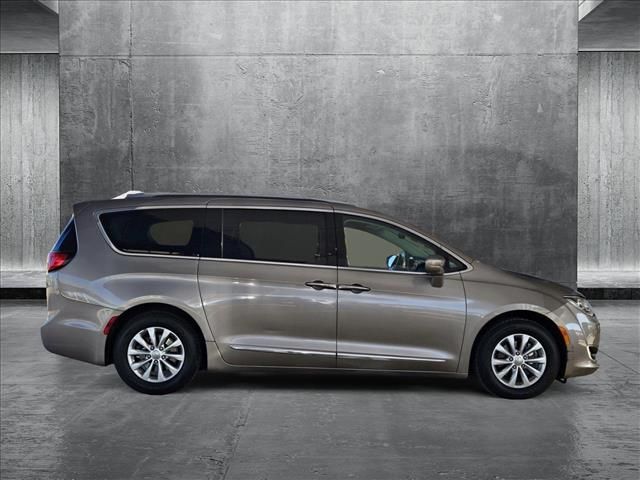 2018 Chrysler Pacifica Touring-L