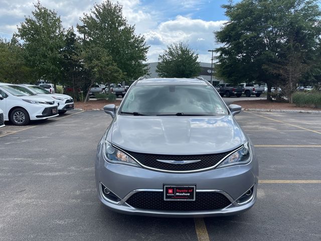 2018 Chrysler Pacifica Touring-L