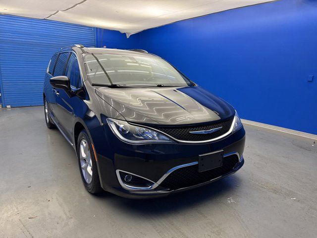 2018 Chrysler Pacifica Touring-L