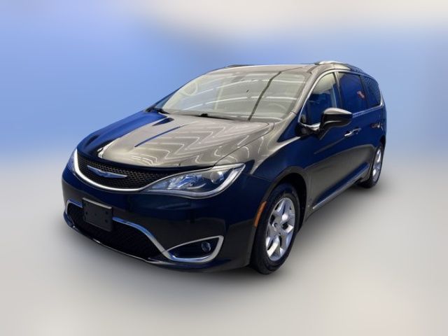 2018 Chrysler Pacifica Touring-L