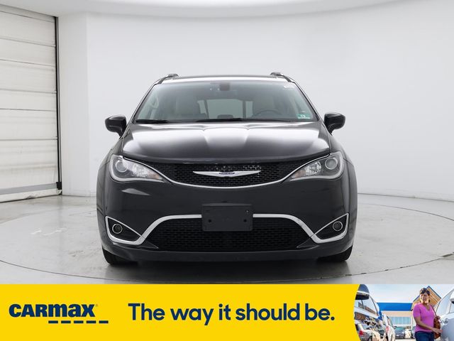 2018 Chrysler Pacifica Touring-L