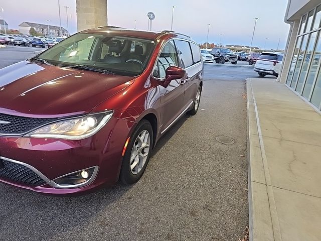 2018 Chrysler Pacifica Touring-L