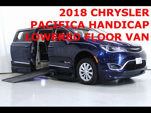 2018 Chrysler Pacifica Touring-L