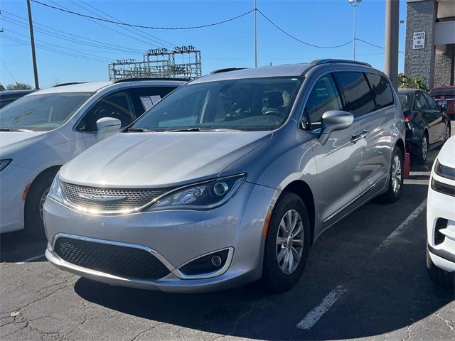 2018 Chrysler Pacifica Touring-L