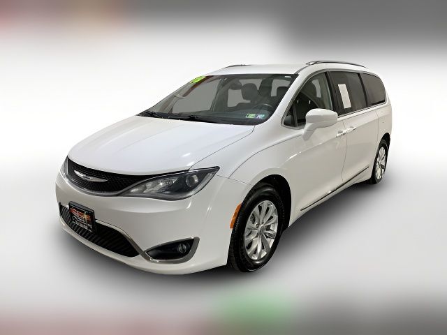 2018 Chrysler Pacifica Touring-L