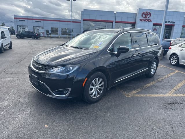 2018 Chrysler Pacifica Touring-L