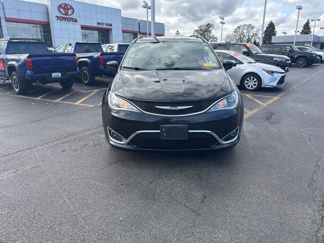 2018 Chrysler Pacifica Touring-L