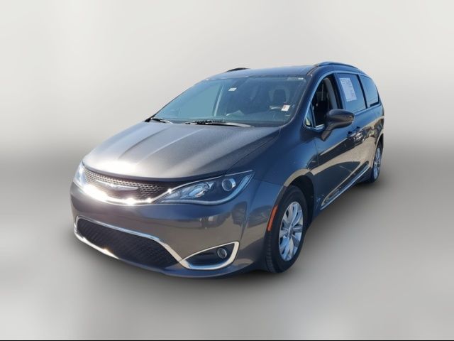 2018 Chrysler Pacifica Touring-L