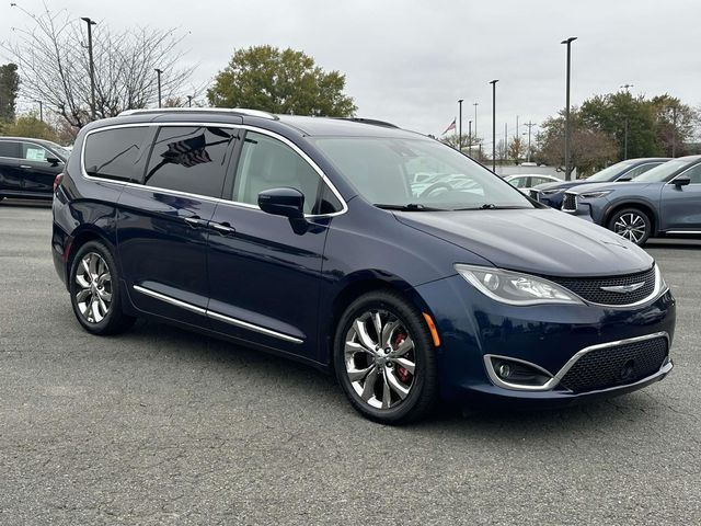 2018 Chrysler Pacifica Touring-L