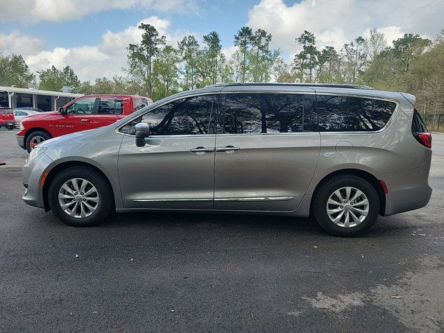 2018 Chrysler Pacifica Touring-L