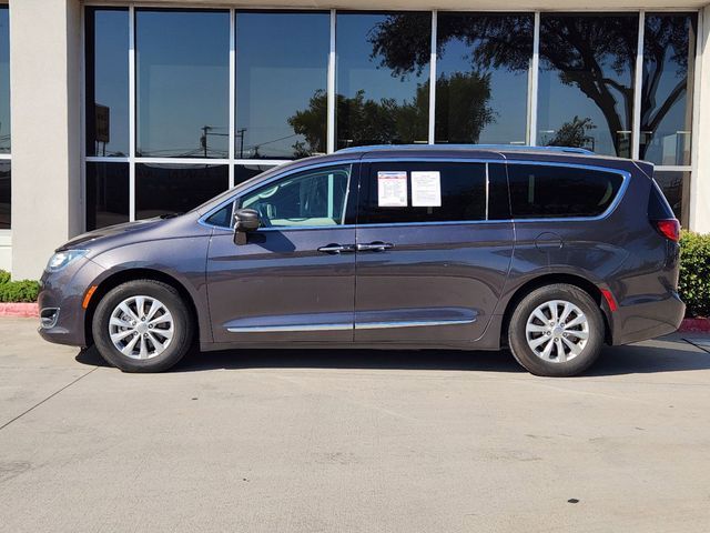 2018 Chrysler Pacifica Touring-L