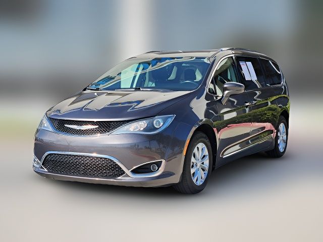 2018 Chrysler Pacifica Touring-L