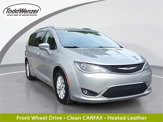 2018 Chrysler Pacifica Touring-L