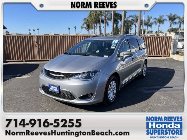 2018 Chrysler Pacifica Touring-L