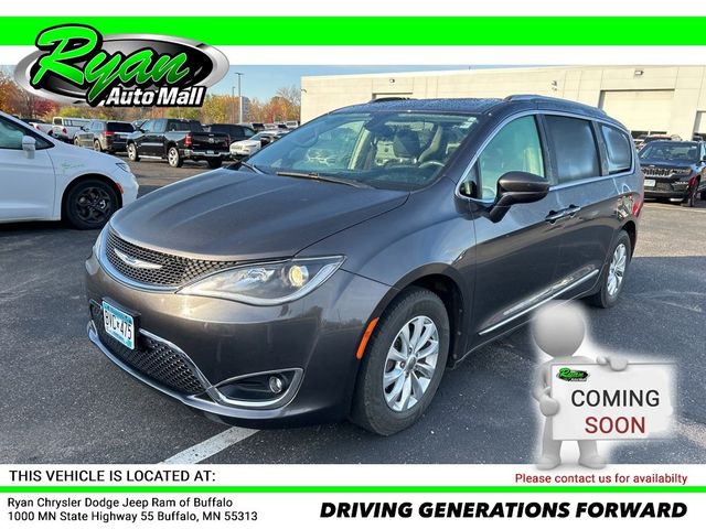 2018 Chrysler Pacifica Touring-L