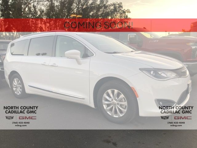 2018 Chrysler Pacifica Touring-L