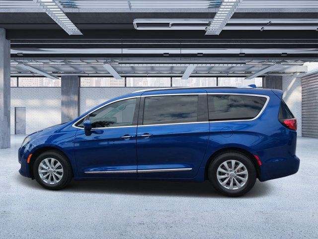 2018 Chrysler Pacifica Touring-L