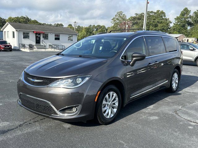 2018 Chrysler Pacifica Touring-L