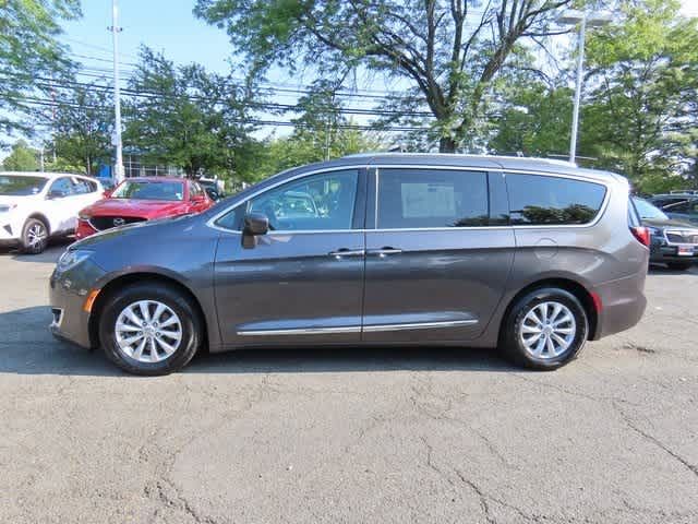 2018 Chrysler Pacifica Touring-L