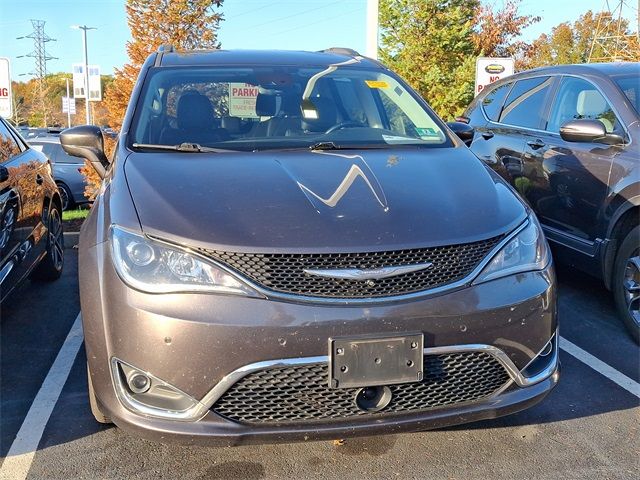 2018 Chrysler Pacifica Touring-L