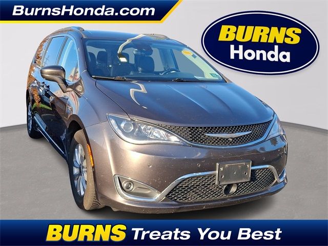 2018 Chrysler Pacifica Touring-L