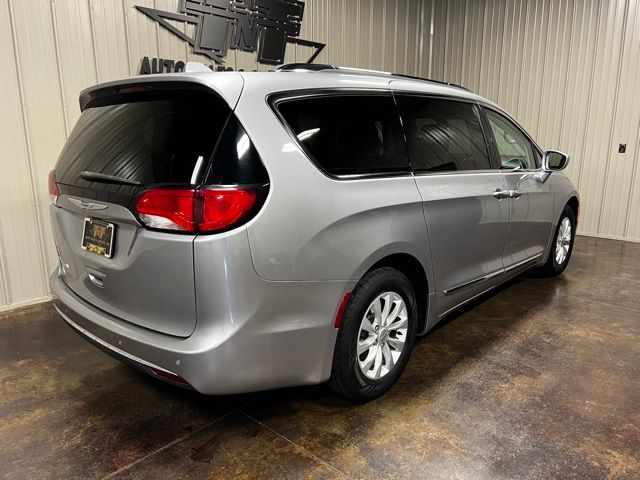 2018 Chrysler Pacifica Touring-L