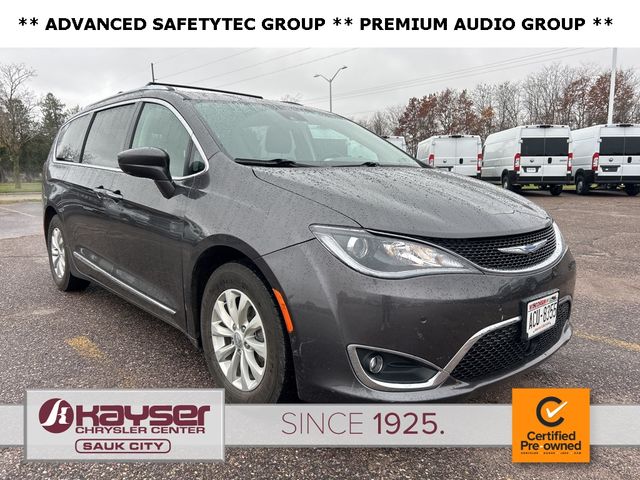 2018 Chrysler Pacifica Touring-L