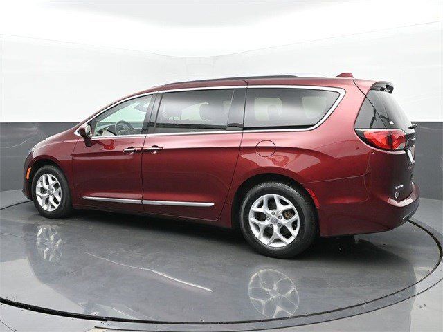 2018 Chrysler Pacifica Touring-L