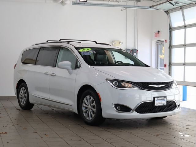 2018 Chrysler Pacifica Touring-L