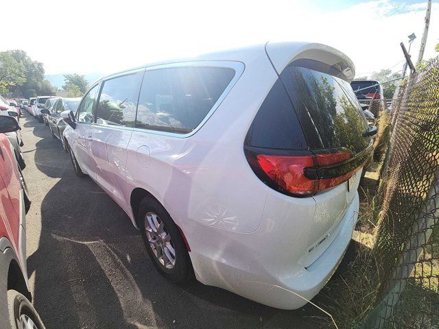 2018 Chrysler Pacifica Touring-L